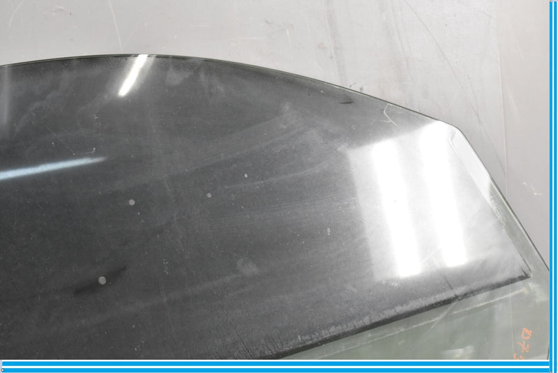 Load image into Gallery viewer, 02-05 Lexus SC430 Front Right Passenger Outer Side Tail Light Lamp Oem
