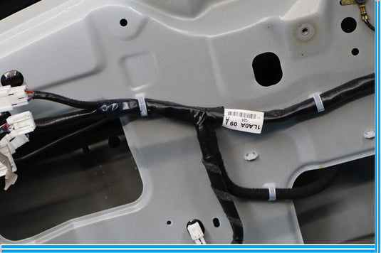 11-13 Infiniti QX56 Rear Liftgate Tailgate trunk Lid Latch Oem