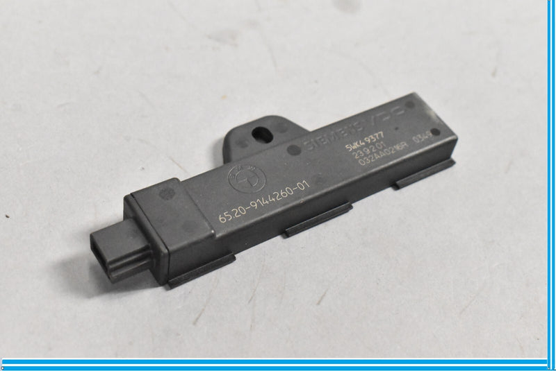 Load image into Gallery viewer, 09-19 BMW 750Li 750i F01 F02 F07 F10 Keyless Entry Antenna 65209220832 Oem
