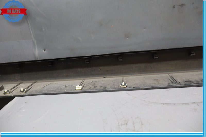 Load image into Gallery viewer, 11-16 Hyundai Equus SIG Right Passenger Side Skirt Rocker Panel Molding Oem
