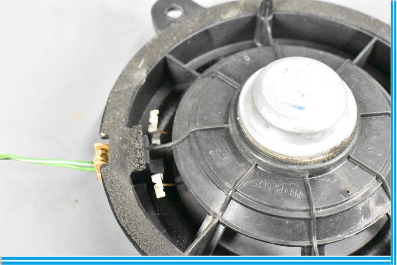 Load image into Gallery viewer, 04-13 Maserati Quattroporte M139 Rear Left Driver Door Audio Sound Speaker Oem
