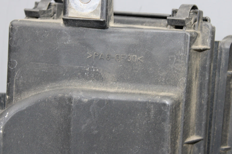 Load image into Gallery viewer, 90-98 Mercedes SL500 R129 Engine Air Intake Cleaner Filter Box A1190940602 Oem
