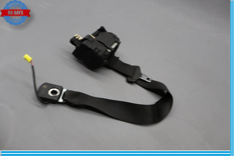 Load image into Gallery viewer, 07-10 Mercedes CL550 CL600 W216 Front Right Side Seat Belt Retractor Oem
