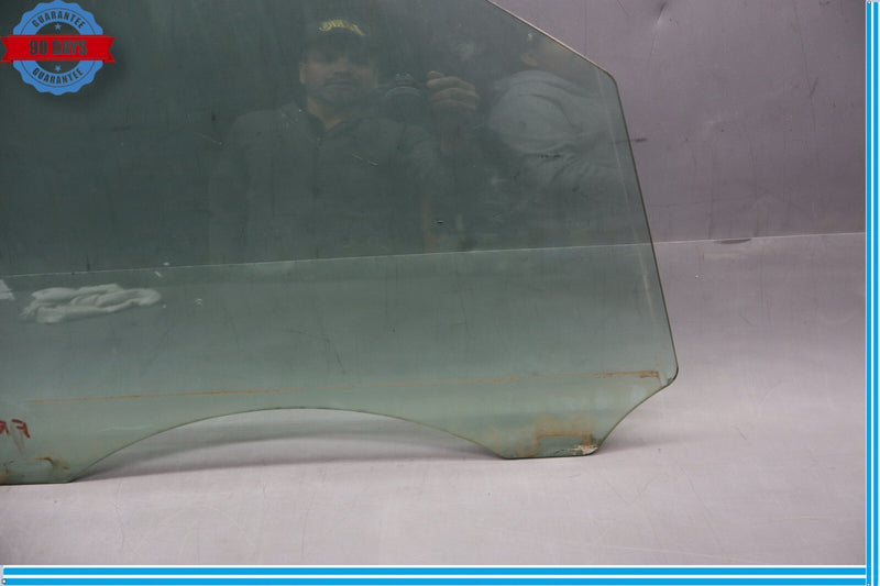 Load image into Gallery viewer, 11-17 Volkswagen VW Touareg Front Right Passenger Side Door Window Glass Oem
