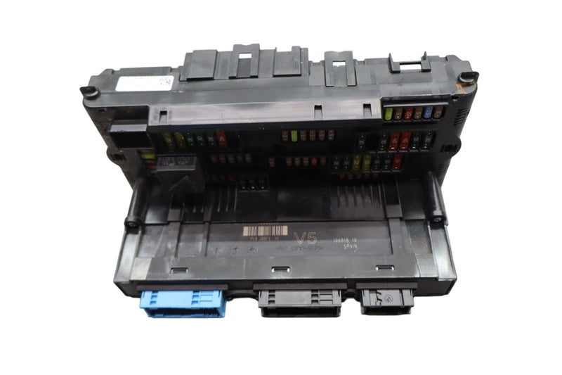 Load image into Gallery viewer, 10-16 BMW 528i 535i 550i 650i Fuse Relay Power Box Distribution Module Unit OEM
