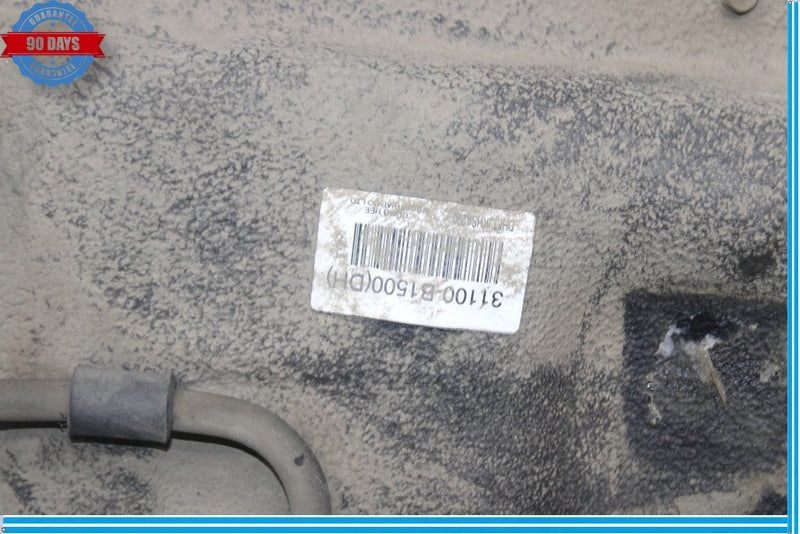 Load image into Gallery viewer, 2016 Hyundai Genesis Fuel Tank With Sender And Pump 31100B1500 Oem
