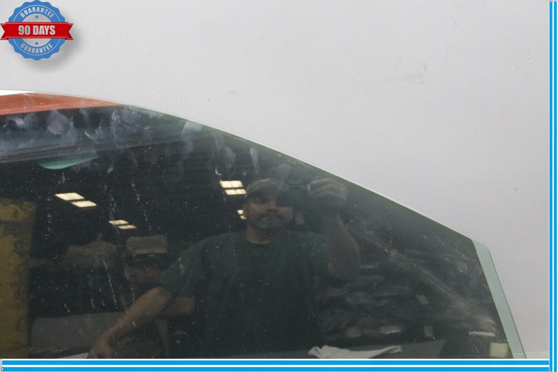 Load image into Gallery viewer, 11-18 Porsche Cayenne 958 Front Right Passenger Side Door Window Auto Glass Oem
