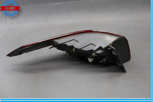 15-17 Hyundai Genesis G80 Rear Right Side Outer Tail Light Lamp Assembly Oem