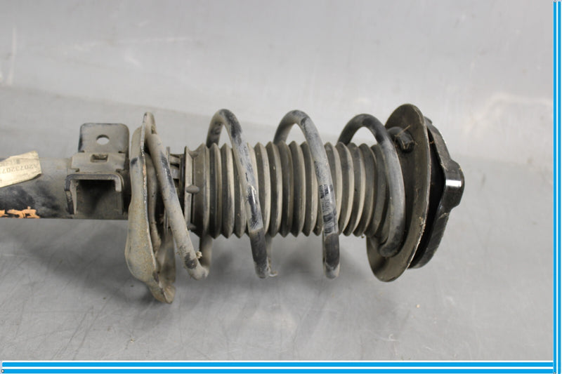 Load image into Gallery viewer, 10-13 Mercedes E350 E550 W207 Front Right Passenger Shock Absorber Strut Oem
