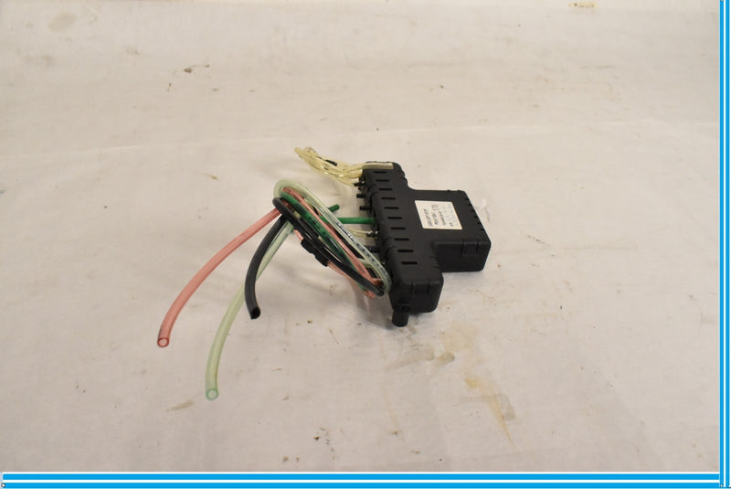 Load image into Gallery viewer, 04-08 Maserati Quattroporte Front Right Passenger Seat Air Valve G3CV20 Oem
