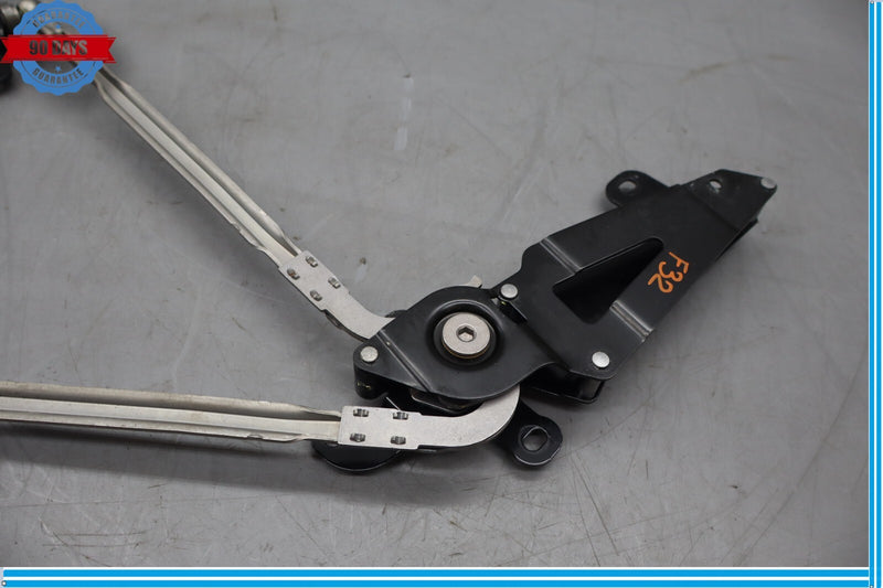 Load image into Gallery viewer, 03-09 Mercedes CLK320 CLK500 Convertible Front Top Roof Lock Latch Actuator Oem
