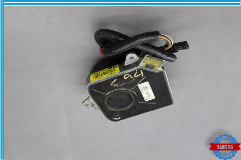 Load image into Gallery viewer, 07-09 Jaguar XK XKR X150 Engine Radiator Cooling Fan Motor Oem
