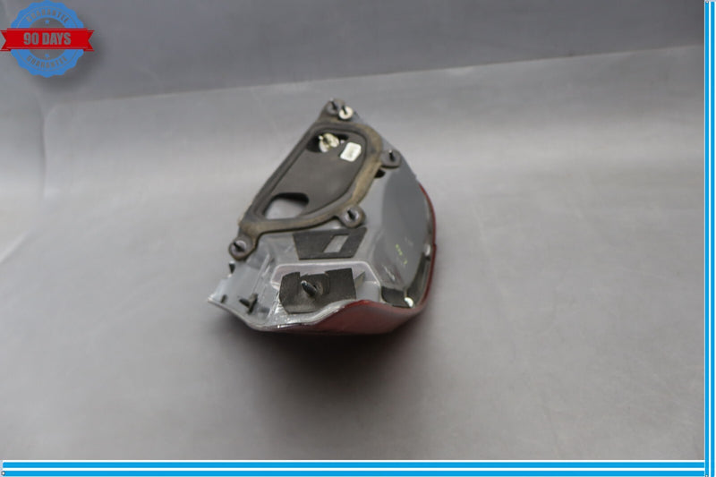 Load image into Gallery viewer, 11-13 Hyundai Equus Rear Left Driver Side Tail Light Taillight Lamp Red Oem
