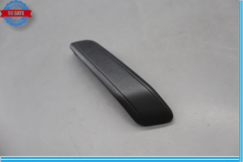 Load image into Gallery viewer, 14-17 Maserati Ghibli Front Right Passenger Side Interior Door Handle Trim Oem
