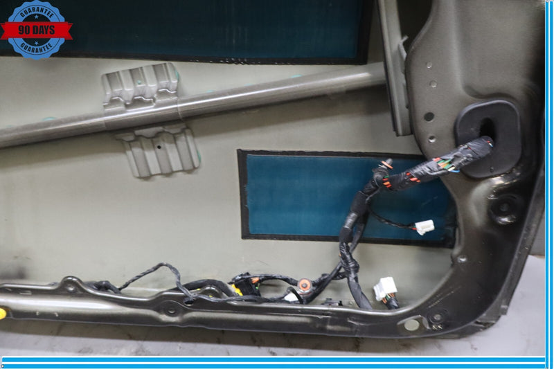 Load image into Gallery viewer, 11-16 Hyundai Equus Front Left Driver Side Exterior Door Shell Panel Oem
