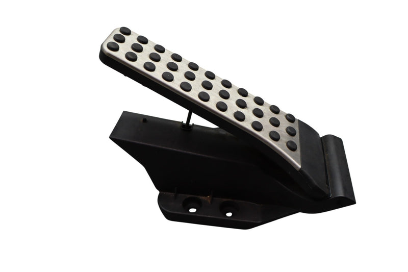Load image into Gallery viewer, 08-20 Mercedes W212 E550 CLS550 Gas Throttle Pedal Accelerator A2043001204 Oem
