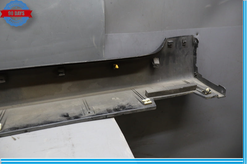 Load image into Gallery viewer, 11-16 Hyundai Equus SIG Right Passenger Side Skirt Rocker Panel Molding Oem
