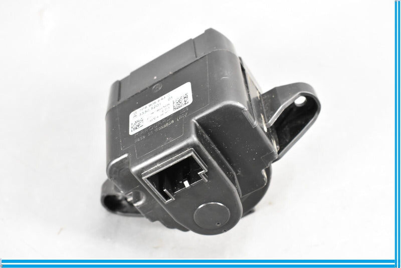 Load image into Gallery viewer, 11-14 Volkswagen VW Touareg Engine Start Ignition Switch Button Oem
