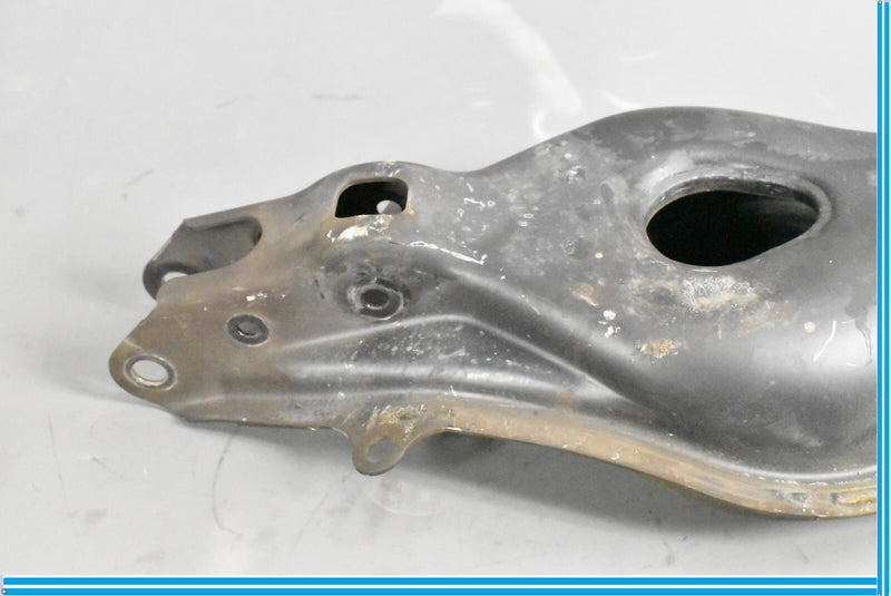 Load image into Gallery viewer, 12-18 Mercedes CLS550 CLS63 W218 Rear Right Lower Spring Seat Control Arm Oem
