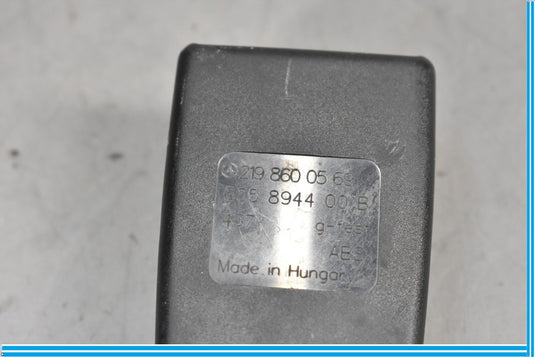 06-11 Mercedes CLS550 CLS500 W219 Rear Left Side Seat Belt Seatbelt Buckle Oem