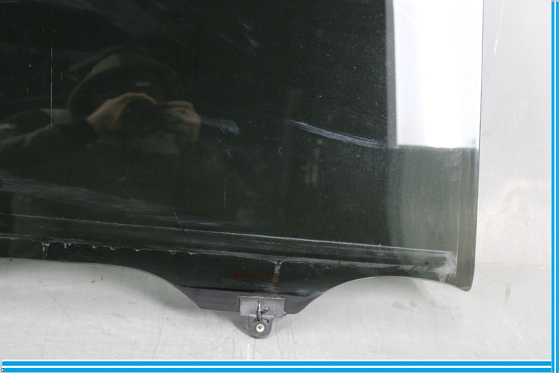 Load image into Gallery viewer, 11-17 Infiniti QX56 QX80 Rear Right Passenger Side Door Window Glass Oem
