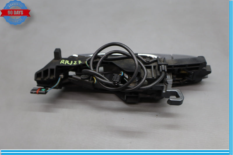 Load image into Gallery viewer, 06-11 Mercedes W219 CLS550 CLS55 Rear Right Exterior Door Handle Keyless Go Oem
