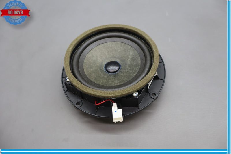 Load image into Gallery viewer, 15-20 Hyundai Genesis G80 Rear Left Driver Side Door Audio Sound Speaker Oem
