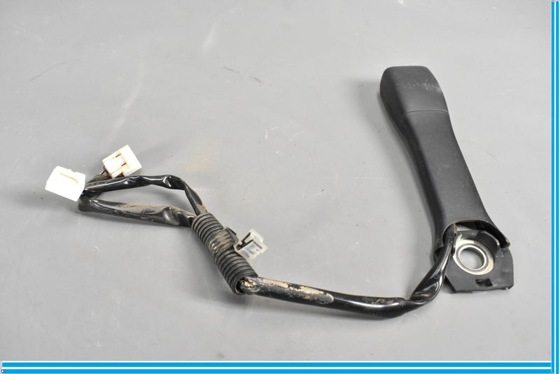 Load image into Gallery viewer, 07-12 Lexus LS460 Front Right Passenger Seat Belt Buckle Black Oem
