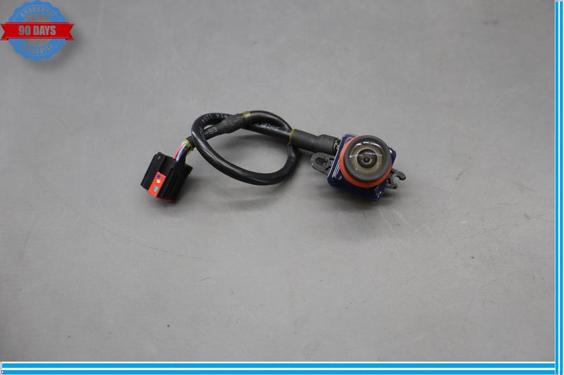 Load image into Gallery viewer, 14-17 Maserati Ghibli M157 Rear View Backup Parking Assist Camera 178269 Oem
