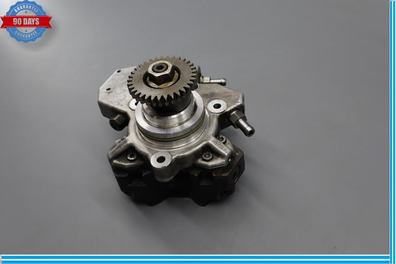 Load image into Gallery viewer, Mercedes X164 GL320 E320 BlueTec Diesel High Pressure Fuel Injection Pump Oem
