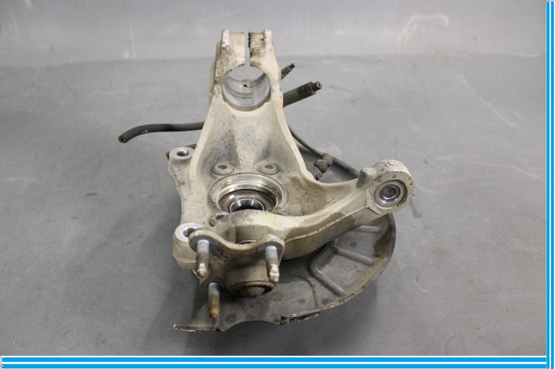 Load image into Gallery viewer, 11-17 Volkswagen CC Front Front Right Passenger Spindle Knuckle Wheel Hub Oem
