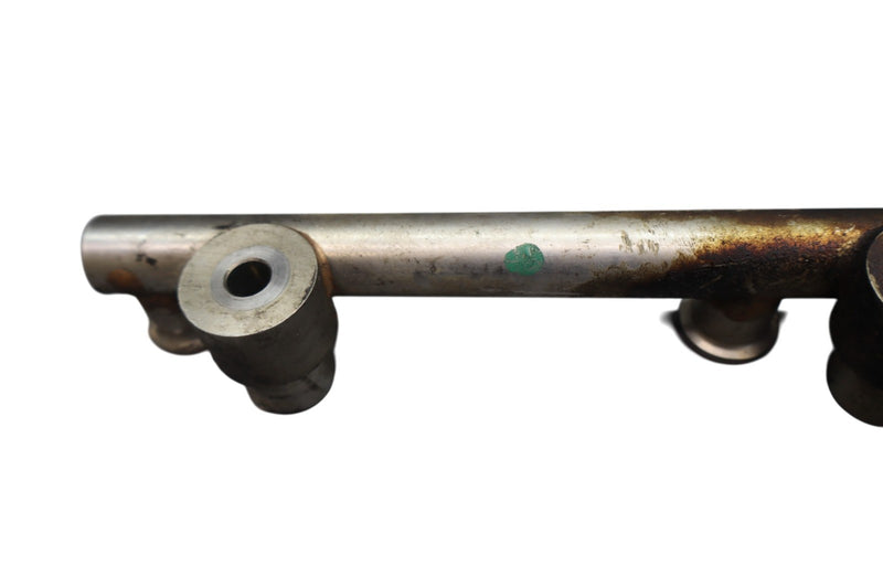 Load image into Gallery viewer, 11-17 Volkswagen Touareg Fuel Injector Rail W/o Injectors 03H133317P Oem

