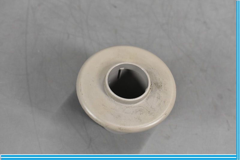 Load image into Gallery viewer, 06-10 Volvo C70 Front Right Passenger Side Seat Adjust Knob 08613312 Oem
