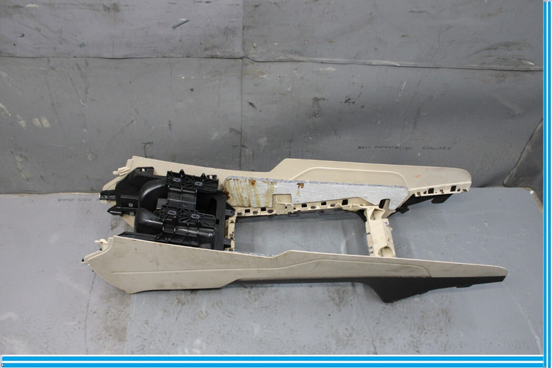 Load image into Gallery viewer, 11-17 Volkswagen VW Touareg Front Center Console Armrest Arm Rest 7P6864207 Oem
