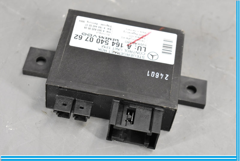 Load image into Gallery viewer, 06-08 Mercedes ML500 TPMS Tire Pressure Control Module Unit ECU Oem
