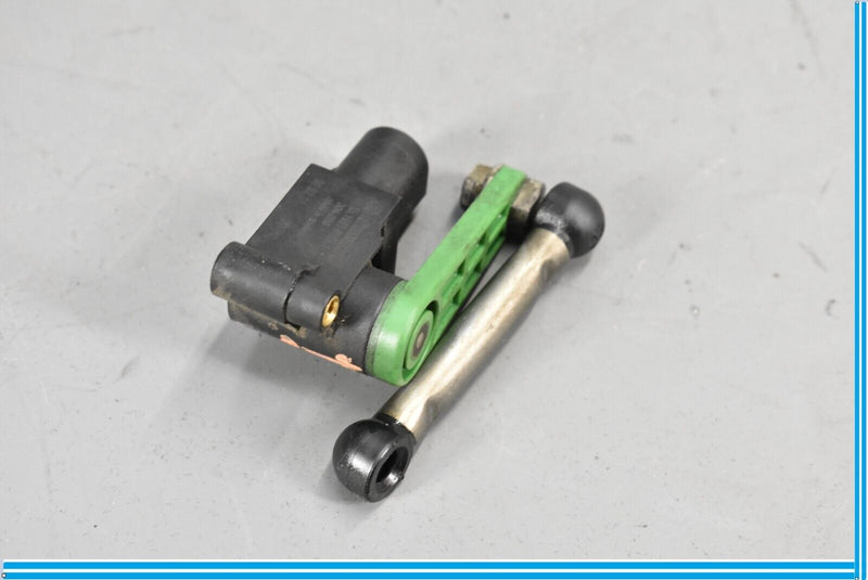 Load image into Gallery viewer, 11-18 Volkswagen VW Touareg Rear Ride Height Level Sensor Oem
