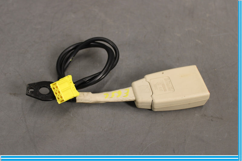 Load image into Gallery viewer, 03-08 Mercedes R230 SL500 SL55 AMG SL550 Left Driver Side Seat Belt Buckle Oem
