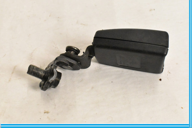 Load image into Gallery viewer, 2008-2016 Audi A5 Rear Seat Belt Buckle Receiver Latch 8T0857739B S5 08-16
