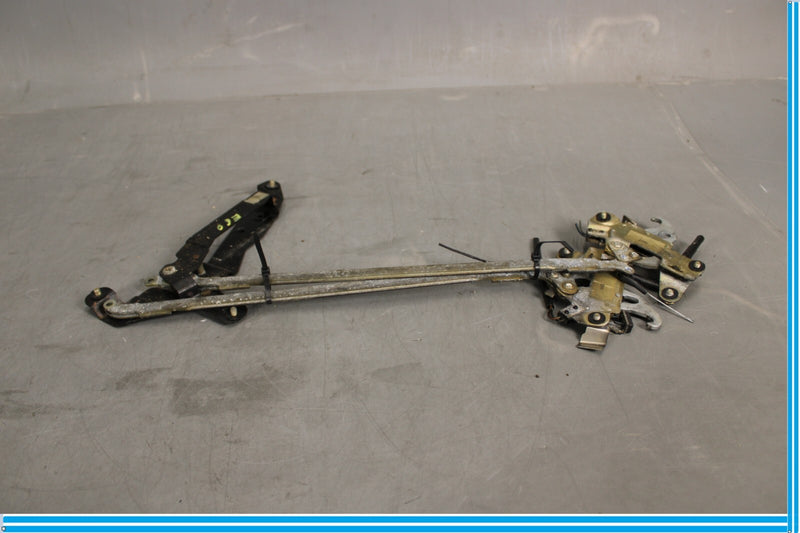 Load image into Gallery viewer, 97-04 Mercedes SLK230 Convertible Top Front Lock Cylinder Actuator Assembly Oem
