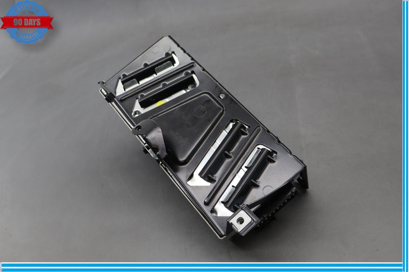 Load image into Gallery viewer, 10-15 BMW F01 750i 750Li Top HiFi Audio Sound Stereo Amp Amplifier W/Holder Oem
