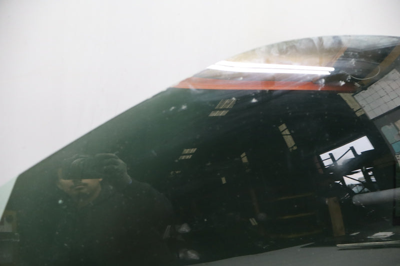 Load image into Gallery viewer, 11-18 Porsche Cayenne 958 Front Left Driver Side Door Window Auto Glass Oem
