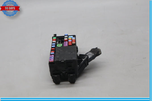 18-21 Buick Enclave Engine Motor Fuse Relay Junction Box Module Oem