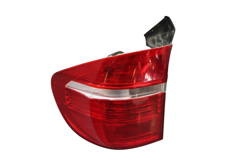 Load image into Gallery viewer, 07-10 BMW X5 E70 Rear Left Driver Side Outer Quarter Tail Light Lamp Assy Oem
