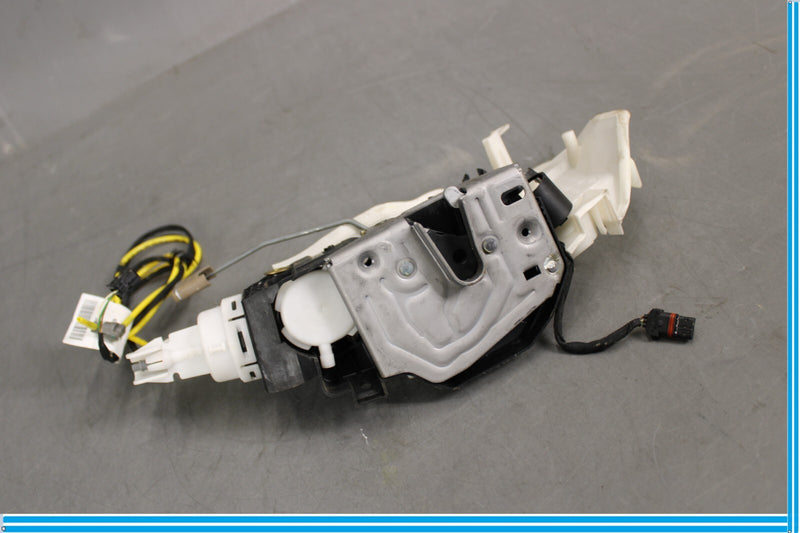 Load image into Gallery viewer, 03-12 Mercedes R230 SL550 SL500 Right Side Door Lock Latch Actuator Oem
