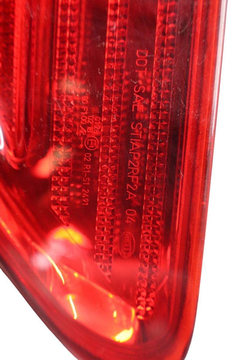 Load image into Gallery viewer, 06-12 Mercedes W251 R320 R350 Rear Right Side Tail Light Taillight Lamp Oem
