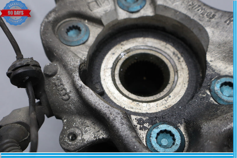 Load image into Gallery viewer, 03-12 Bentley Continental Flying Spur GT Rear Right Side Spindle Knuckle Hub Oem
