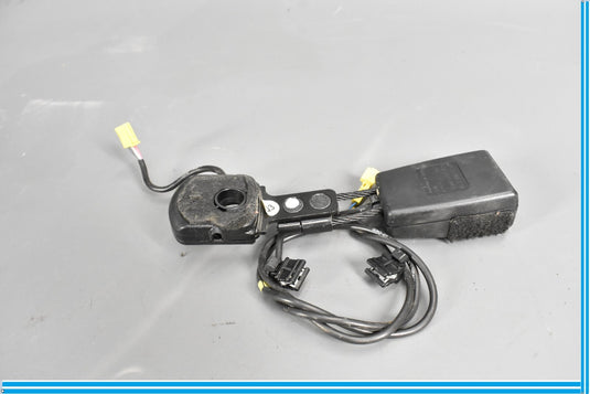 10-17 Mercedes E550 E350 W207 Front Right Seat Belt Buckle Coupe A2078600269 Oem