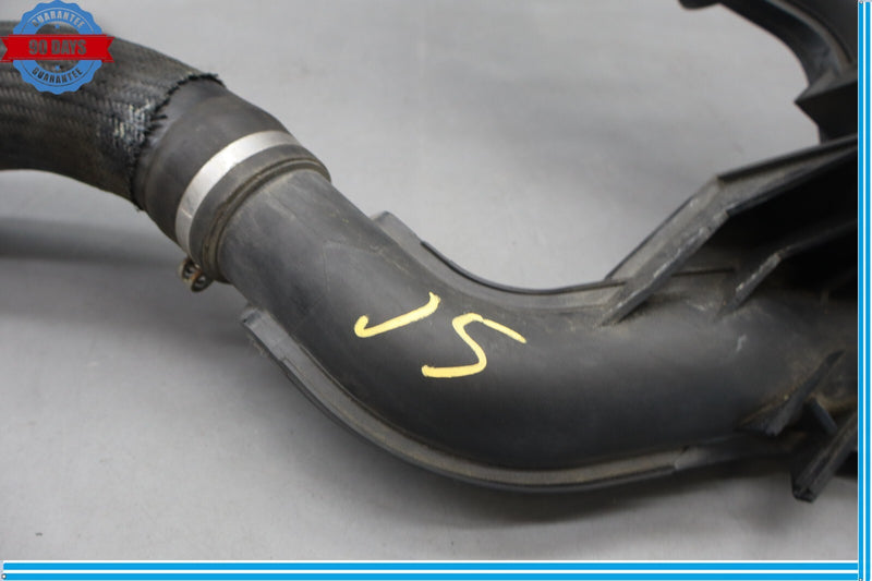 Load image into Gallery viewer, 14-17 Maserati Ghibli Air Inlet Intake Duct Tube Hose Assembly Oem
