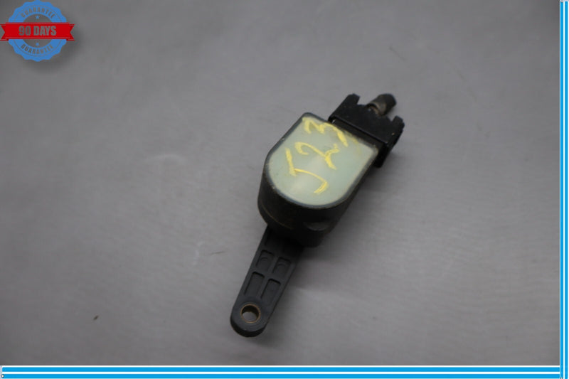 Load image into Gallery viewer, 09-12 Hyundai Equus Genesis Front Headlight Height Leveling Sensor Oem
