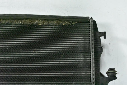 07-10 AUDI Q7 Engine Cooling Radiator OEM 7L6121253K       